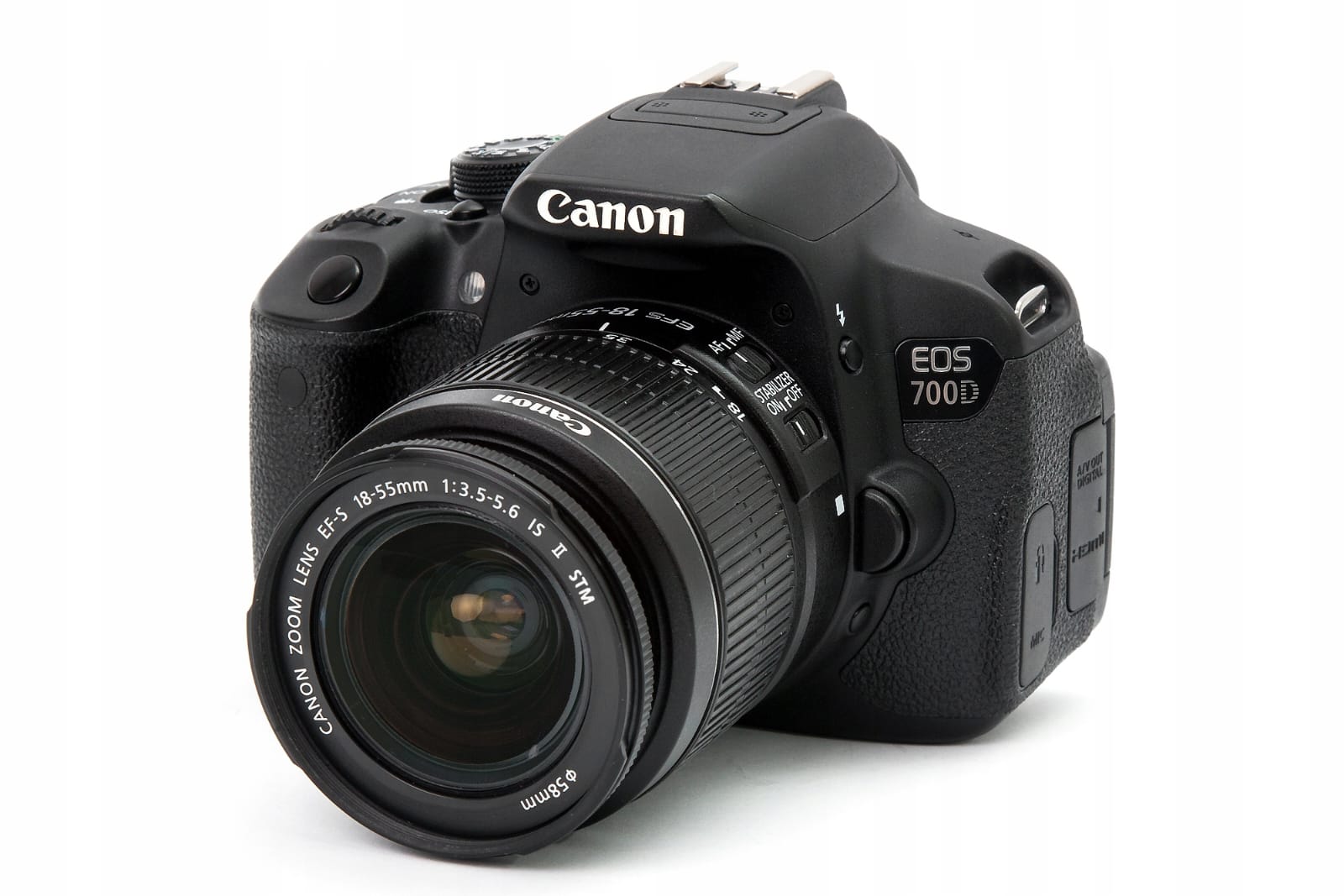 Canon EOS 700D with 18-55mm Kit Lens